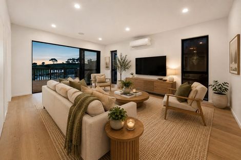 Photo of property in 4 Moko Road, Orewa, 0931