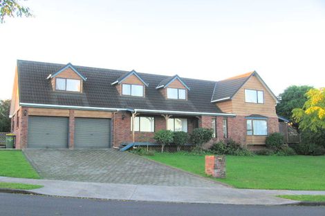 Photo of property in 13 Glucina Avenue, West Harbour, Auckland, 0618