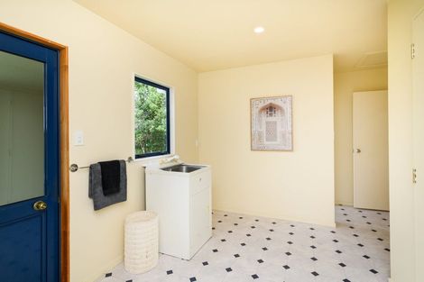 Photo of property in 159 Kawakawa Road, Feilding, 4775