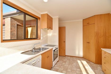 Photo of property in 46 Rickton Place, Rangiora, 7400