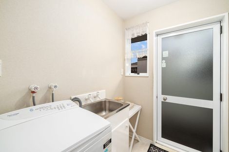 Photo of property in 2/15 Dumfries Drive, Hei Hei, Christchurch, 8042