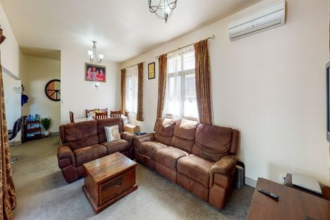 Photo of property in 11 Toru Street, Lyall Bay, Wellington, 6022