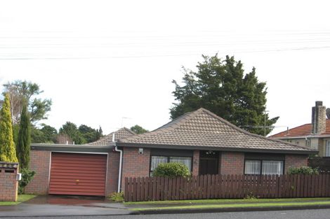 Photo of property in 1/35 Claude Road, Hillpark, Auckland, 2102