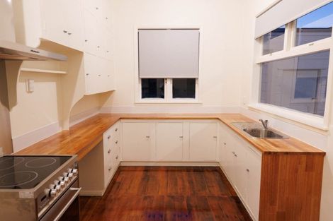 Photo of property in 38 Dr Taylor Terrace, Johnsonville, Wellington, 6037