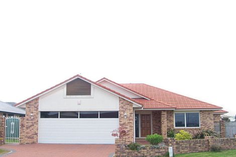 Photo of property in 2 Rosberg Place, Mount Maunganui, 3116