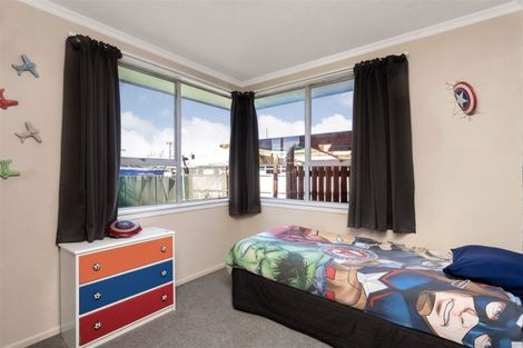 Photo of property in 62 Sturrocks Road, Redwood, Christchurch, 8051