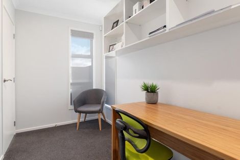 Photo of property in 4 Omapere Lane, Pyes Pa, Tauranga, 3112