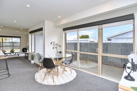 Photo of property in 95 Gayhurst Road, Dallington, Christchurch, 8061