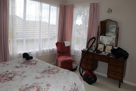 Photo of property in 5 Holden Avenue, Forest Lake, Hamilton, 3200