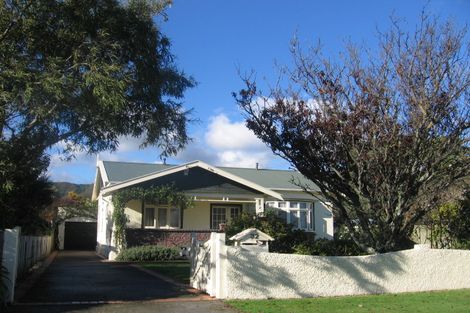 Photo of property in 32 Collingwood Street, Waterloo, Lower Hutt, 5011