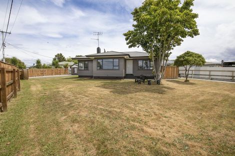 Photo of property in 2 Masefield Avenue, Maraenui, Napier, 4110
