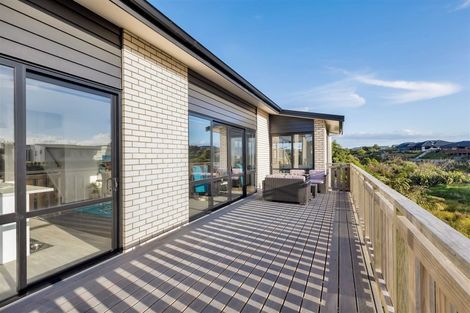 Photo of property in 5a Amy Way, Bell Block, New Plymouth, 4312