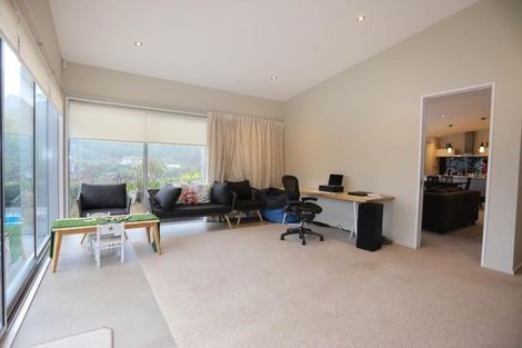 Photo of property in 7 Maurice Knowles Lane Cashmere Christchurch City