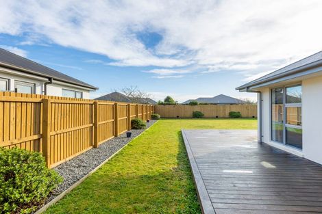 Photo of property in 18 Burnham School Road, Rolleston, 7614