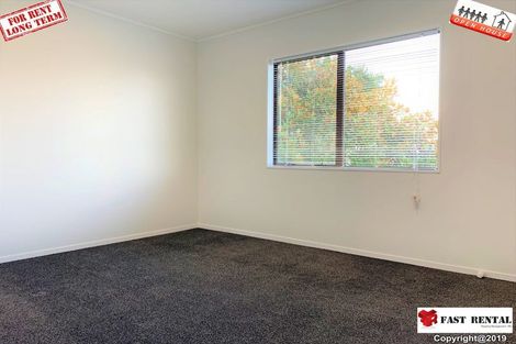 Photo of property in 16 Arde Place, Massey, Auckland, 0614