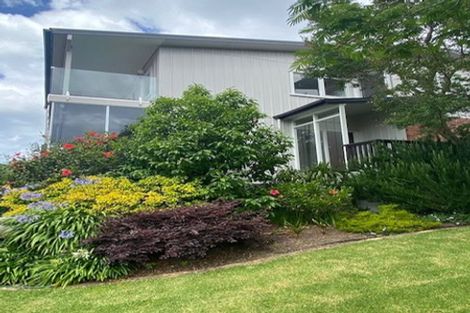 Photo of property in 1/29 Pupuke Road, Takapuna, Auckland, 0622