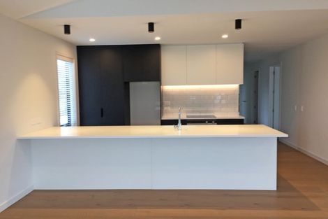 Photo of property in 18 Robrosa Street, Wanaka, 9305