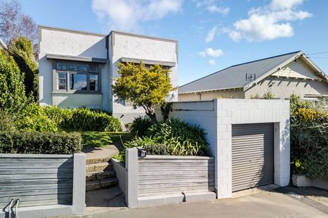 Photo of property in 15 Mataora Road, Kenmure, Dunedin, 9011