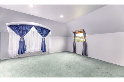 Photo of property in 28 Brockworth Place, Riccarton, Christchurch, 8011