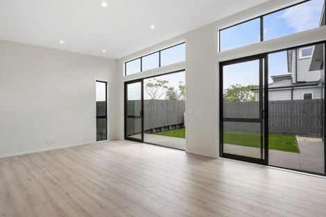 Photo of property in 10 Oyster Drive, Whenuapai, Auckland, 0618