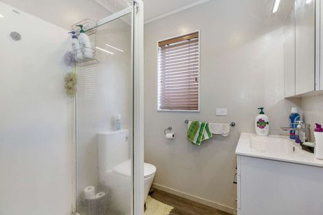 Photo of property in 6a Stella Place, Manurewa, Auckland, 2102