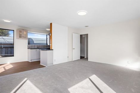 Photo of property in 2/33 Tower Street, Hornby, Christchurch, 8042