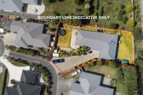 Photo of property in 7 Lambert Way, Paraparaumu, 5032