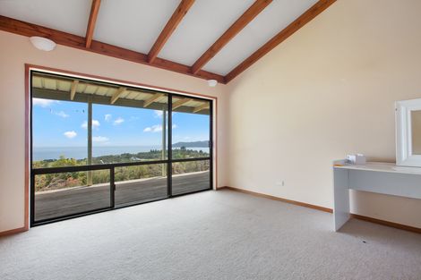Photo of property in 21 Spicer Road, Cable Bay, 0420