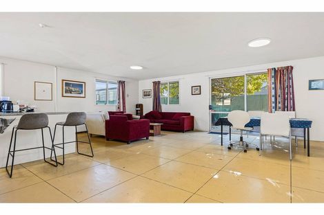 Photo of property in 352a Blenheim Road, Upper Riccarton, Christchurch, 8041