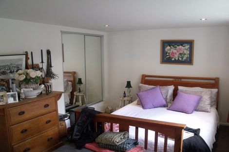 Photo of property in 97 Takahe Road, Titirangi, Auckland, 0604