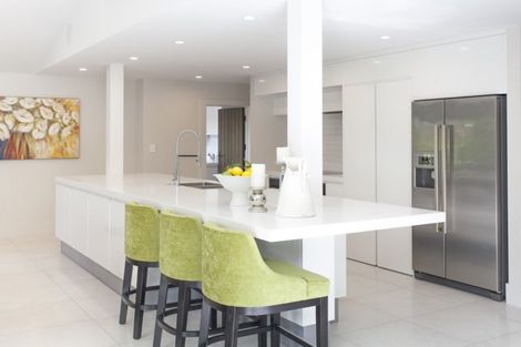 Photo of property in 11 Riverstone Grove, Hokowhitu, Palmerston North, 4410