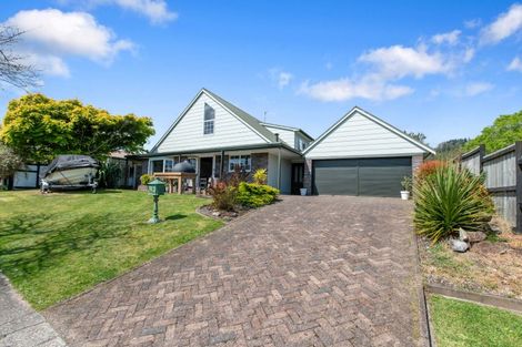 Photo of property in 17 Walford Drive, Lynmore, Rotorua, 3010