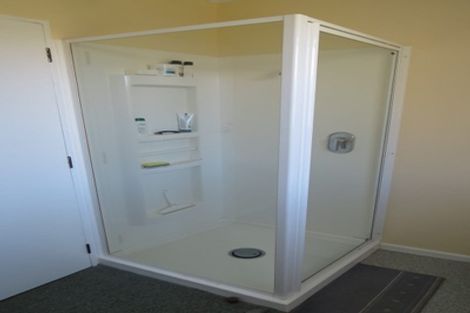 Photo of property in 22 John Street, Winton, 9720