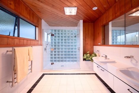 Photo of property in 19 Bayview Road, Paihia, 0200