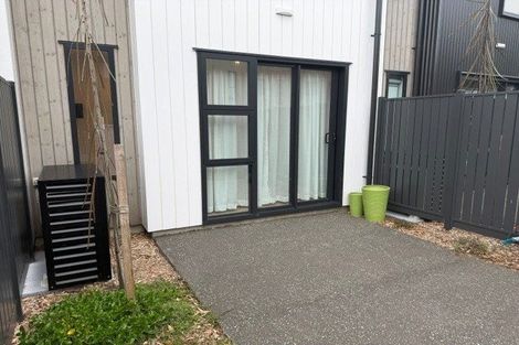 Photo of property in 29/25 Pendarves Street, New Plymouth, 4310