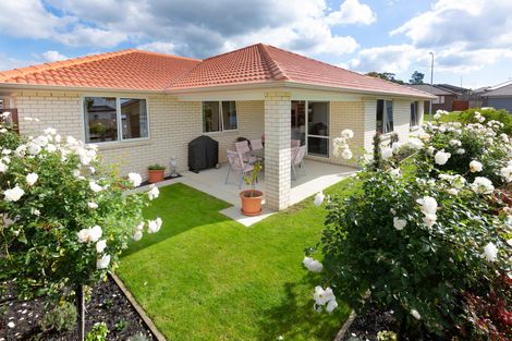 Photo of property in 61 Tawhiti Road, Pukekohe, 2120