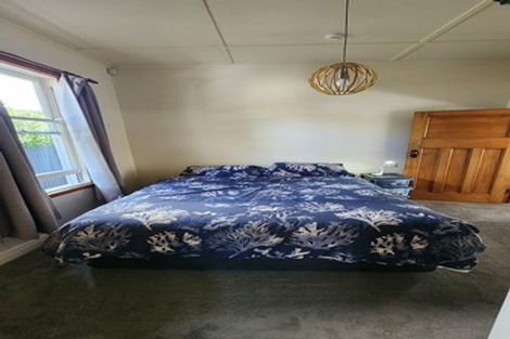 Photo of property in 13 Toru Street, Lyall Bay, Wellington, 6022