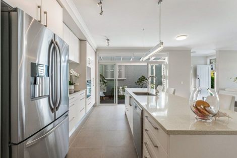 Photo of property in 10 Plantation Terrace, Orewa, 0931