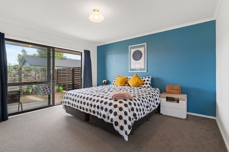 Photo of property in 12 Molesworth Street, Carterton, 5713