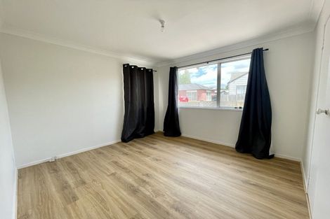 Photo of property in 23 Balloch Street, Randwick Park, Auckland, 2105