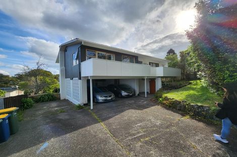 Photo of property in 43 Girrahween Drive, Totara Vale, Auckland, 0629