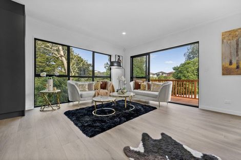 Photo of property in 14 Hughs Way, Flat Bush, Auckland, 2019