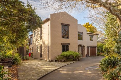 Photo of property in 445a Ruahine Street, Terrace End, Palmerston North, 4410