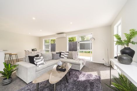 Photo of property in 74 Heretaunga Street, Palmerston North, 4414