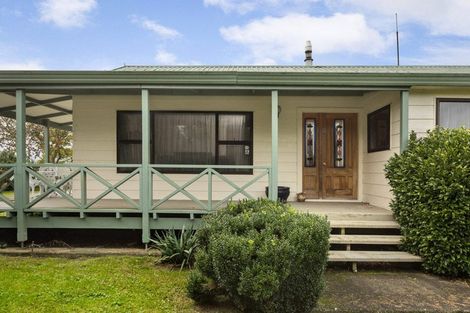 Photo of property in 9 Mcclean Place, Ngatea, 3503