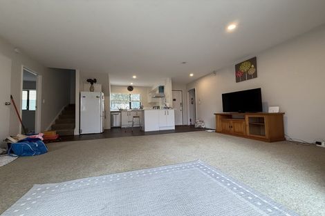 Photo of property in 17 Whitford Road, Howick, Auckland, 2014