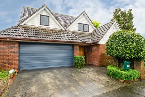 Photo of property in 35 Te Awe Awe Street, Hokowhitu, Palmerston North, 4410