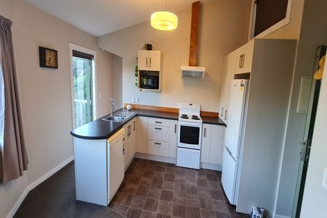 Photo of property in 129 Raroa Road, Aro Valley, Wellington, 6012