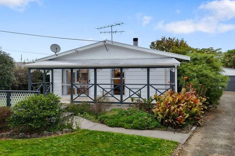 Photo of property in 33 Frederick Street, Carterton, 5713