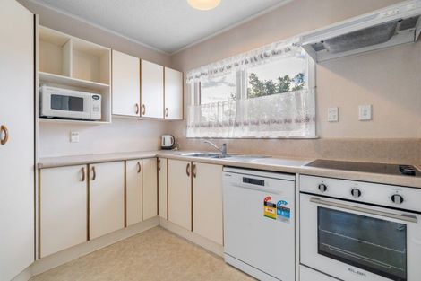 Photo of property in 10 Bowen Place, St Andrews, Hamilton, 3200